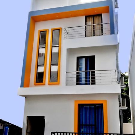 Uthram Residency Villa Kochi Bagian luar foto
