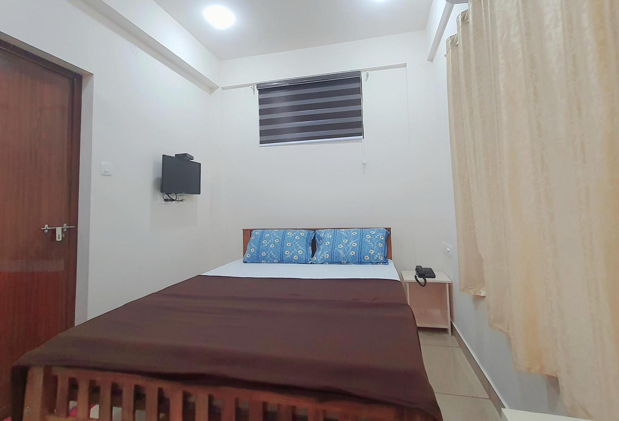 Uthram Residency Villa Kochi Bagian luar foto